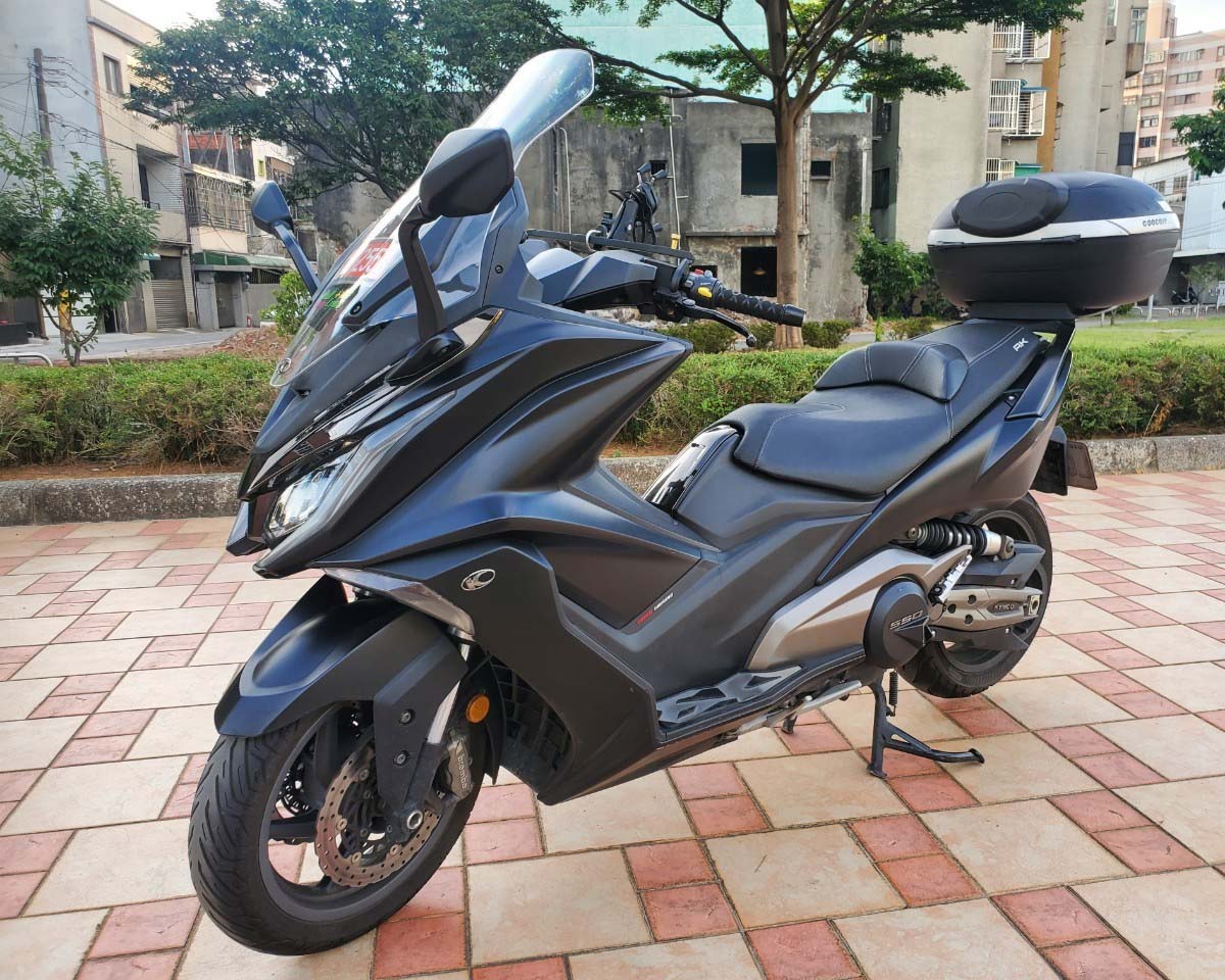 光陽KYMCO 17年 AK550 ABS 紅牌大羊